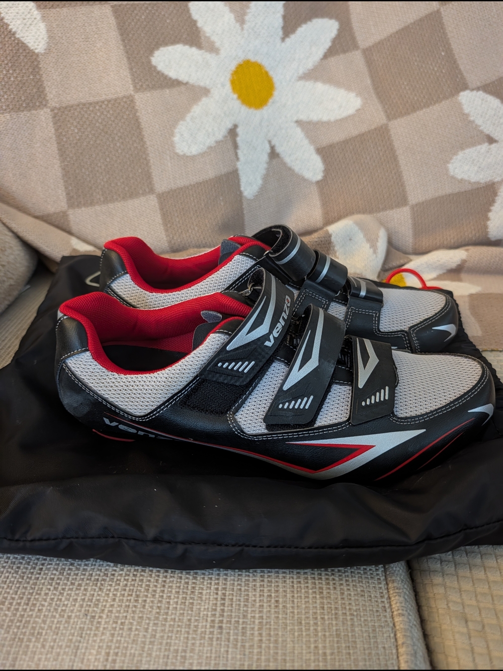 Venzo Gray & Black Cycling Shoes with Red Accents